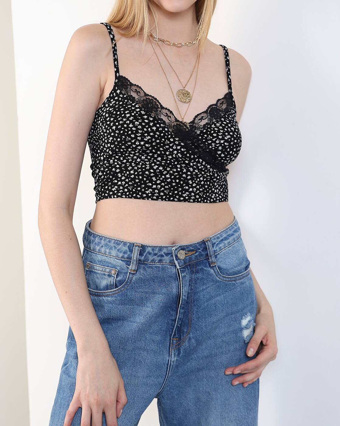 Fitted Spaghetti Strap Floral Print Lace Trim Cami Top | XL