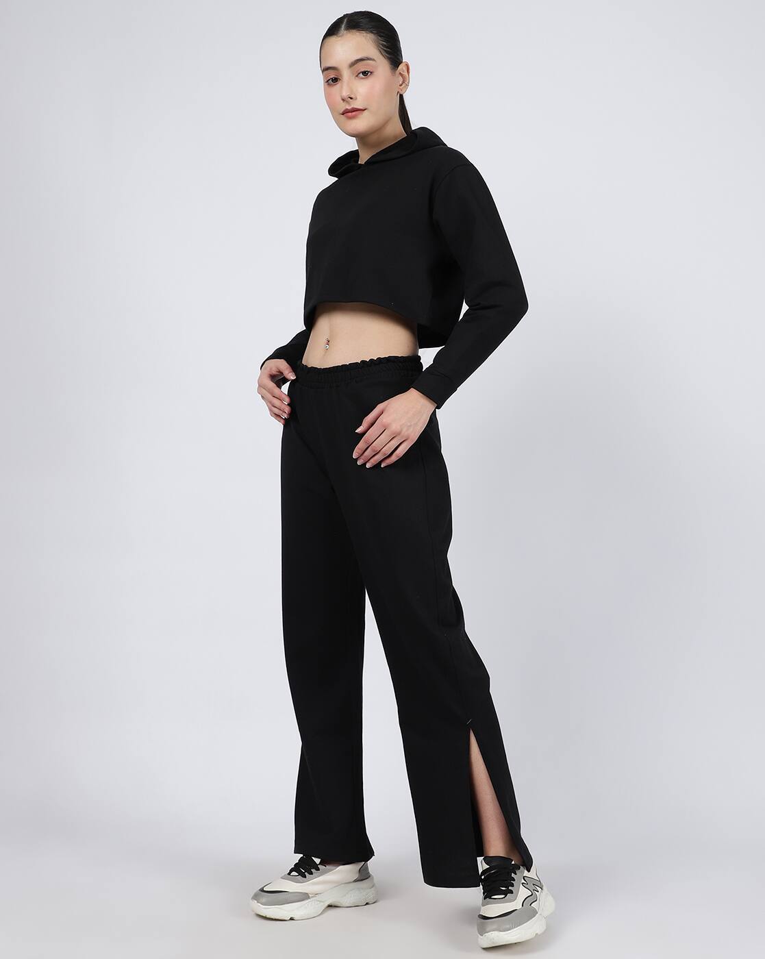 Dressbees Activewear Full Sleeve Cropped Hoodie With Track Pants