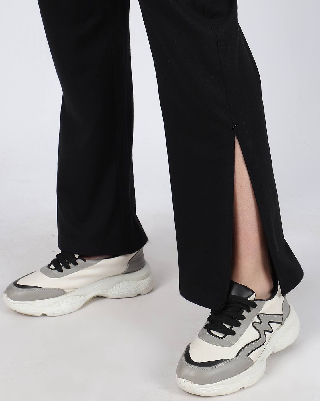 Dressbees Activewear Full Sleeve Cropped Hoodie With Track Pants